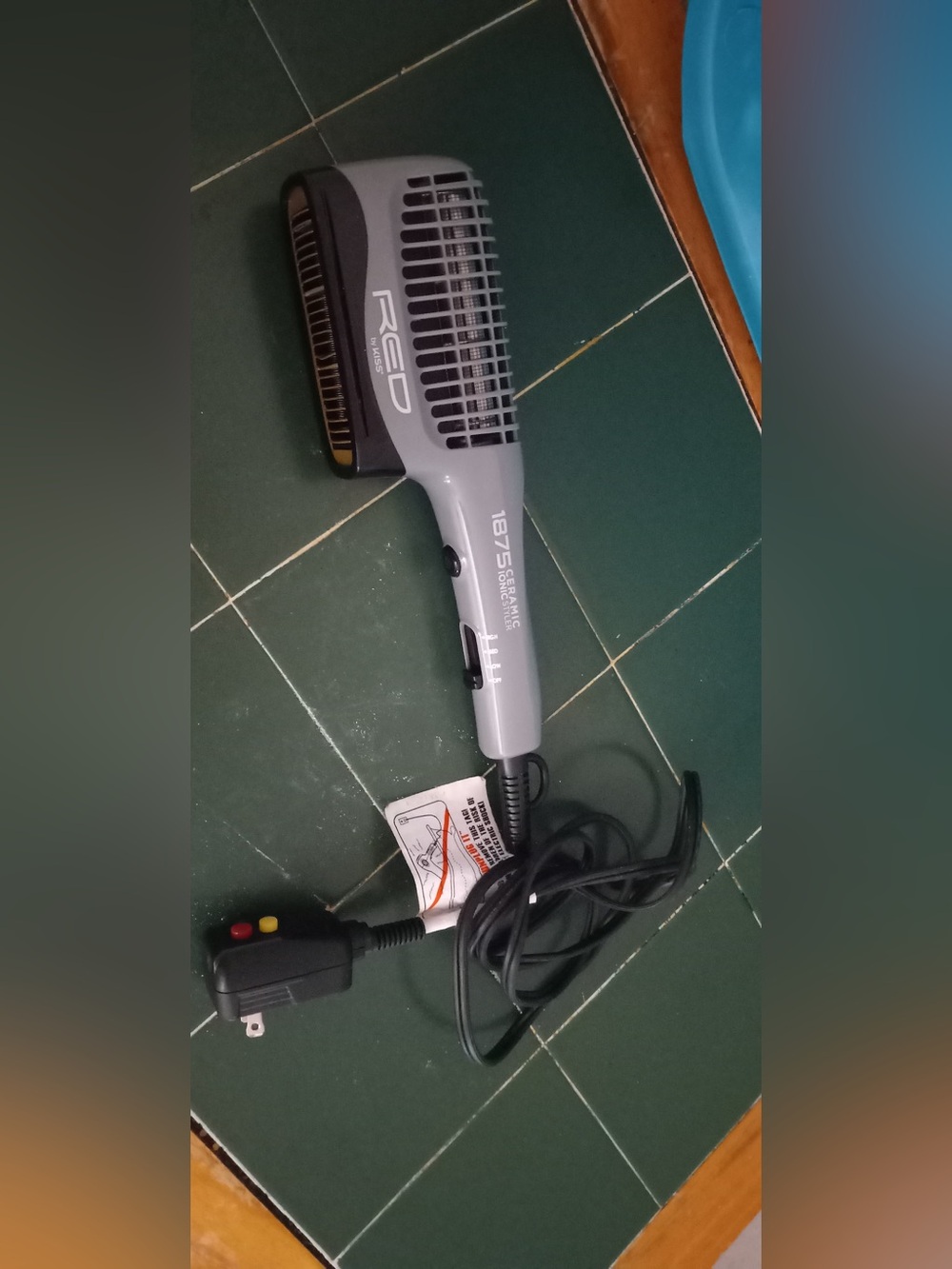 Red 1875W Ceramic Ionic Hair Styler - Gray